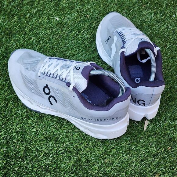 ON CLOUDSURFER NEXT - Womens Sneakers - SIZE 7.5D WIDE - Picture 4 of 9